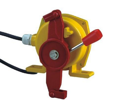 拉繩開關(guān)圖.jpg 拉繩開關(guān)圖.jpg