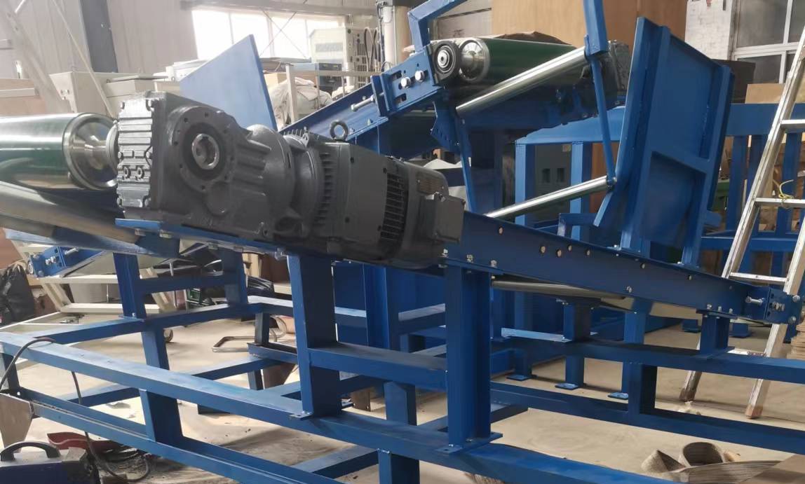 物料傳送帶輸送機(jī).jpg 物料傳送帶輸送機(jī).jpg