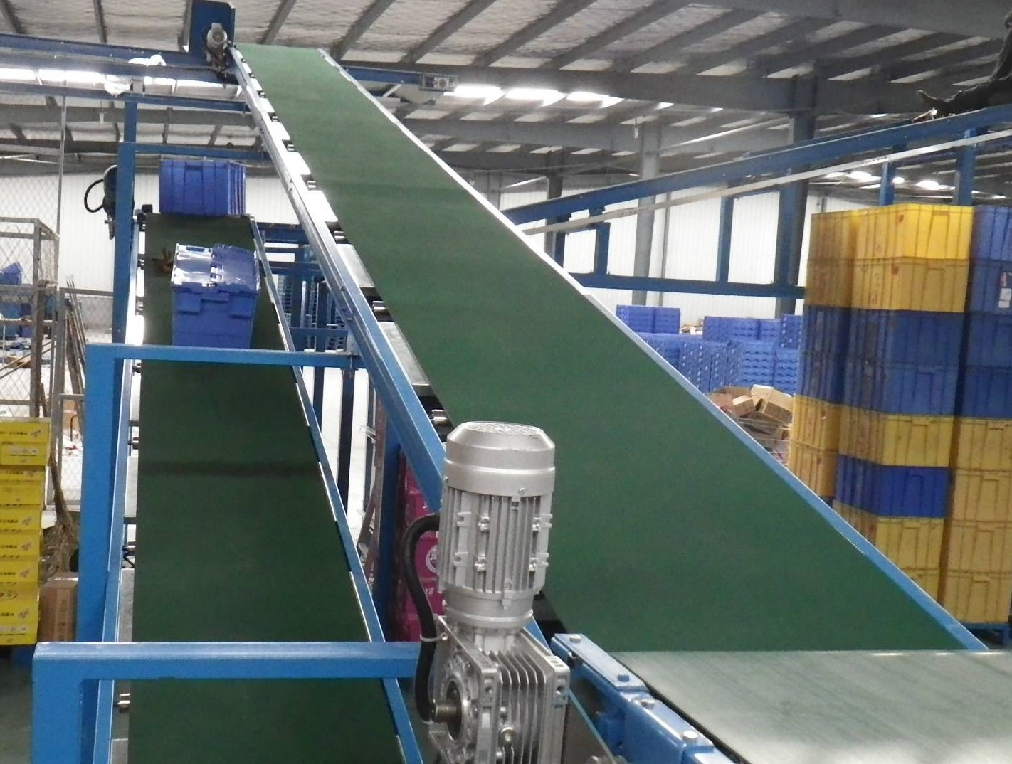 吉林皮帶輸送機(jī).jpg 吉林皮帶輸送機(jī).jpg